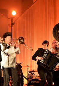 Concert du groupe Hot azoy
