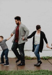« Le geste créatif » Formation à destination des parents, des assistantes maternelles et des professionnels des crèches.